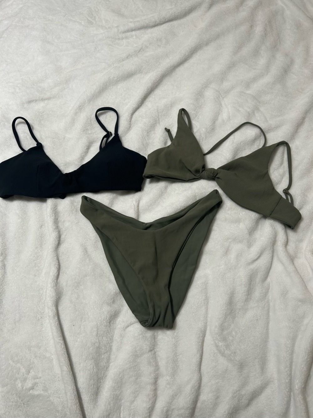 Women’s Olive Green/Black Ribbed Bikini Set - Triangle Top & High-Cut Bottom